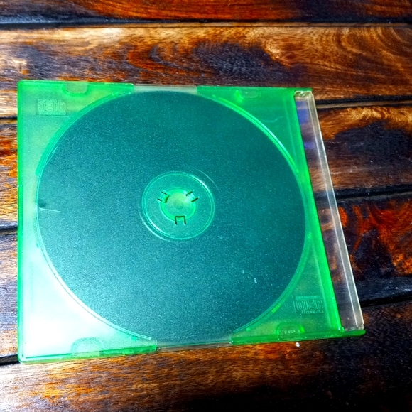 G-20 PS1 -Tomb Raider the last revelation game - Picture 4 of 4